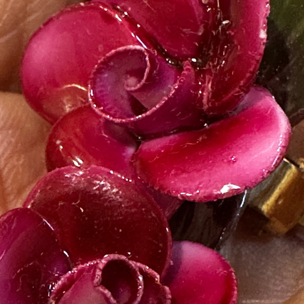 Vintage Floral Rose clip on Earrings - Pink- made in England - Picture 2 of 15